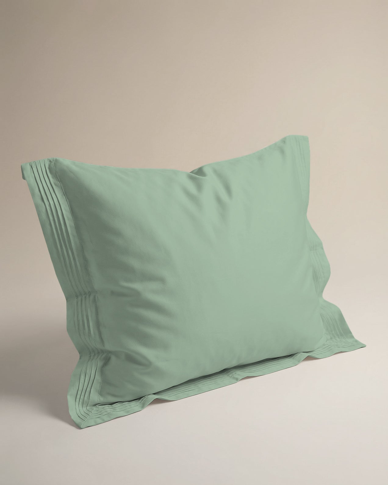 3 FLY SATIN PILLOWCASE